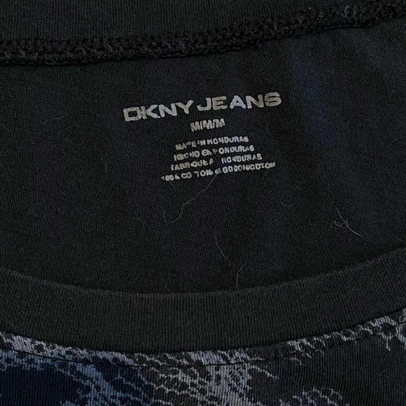 vintage graphic tee - Picture 2 of 3